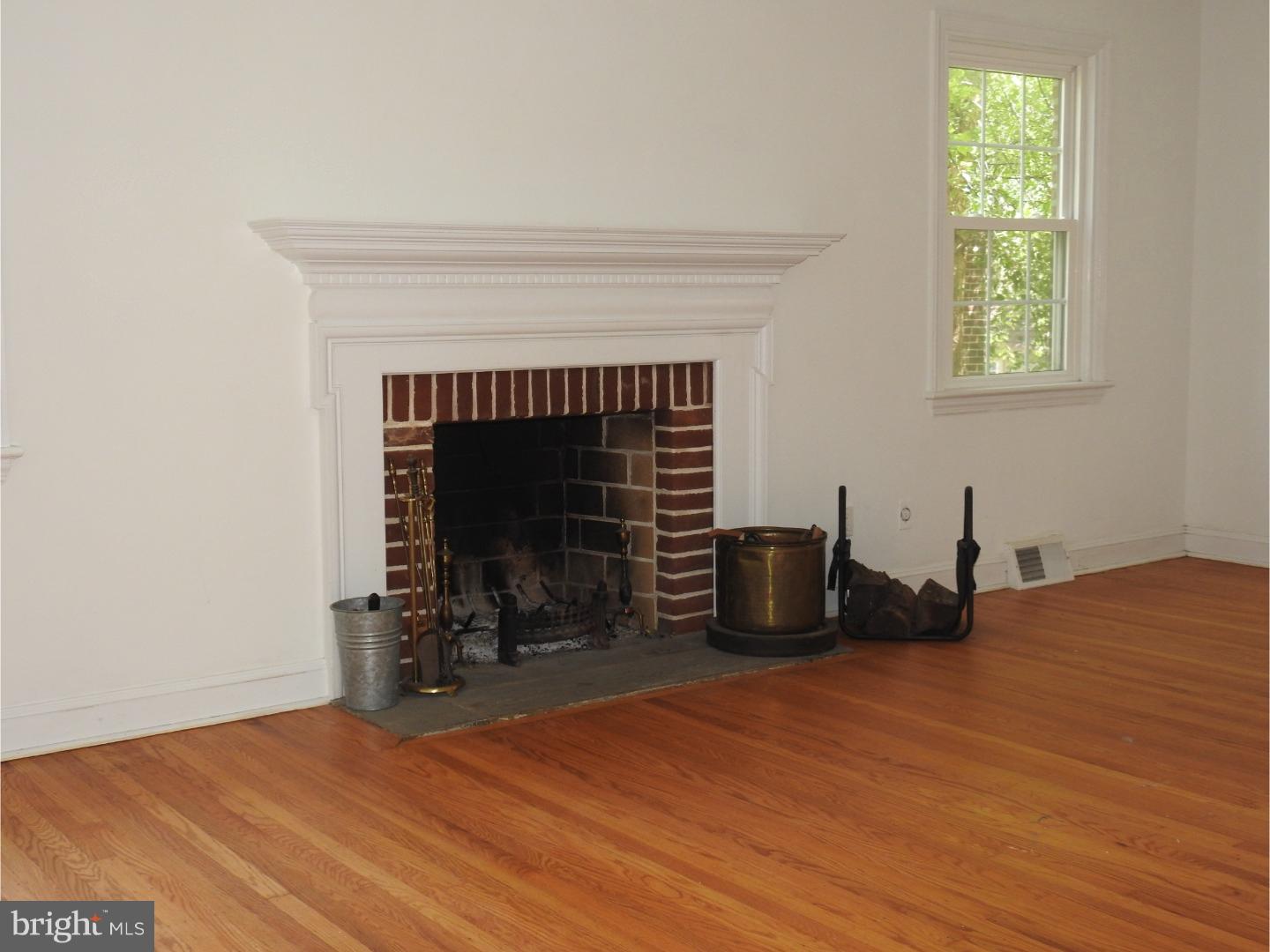 507 Monroe Road Merion Station, PA 19066 - Photo 2 of 11 Living Room