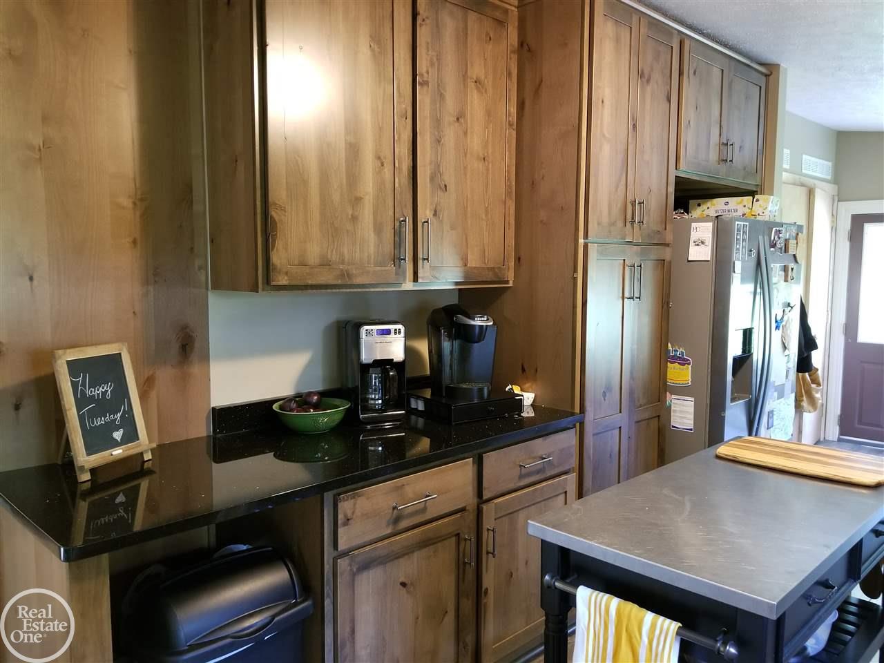 8754 Marr Road Almont, MI 48003 - Photo 9 of 40