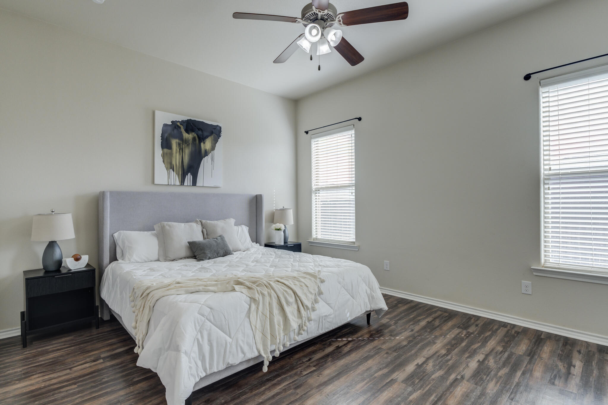 7201 94th Street Lubbock, TX 79424 - Photo 18 of 34 a bedroom with a bed and a window