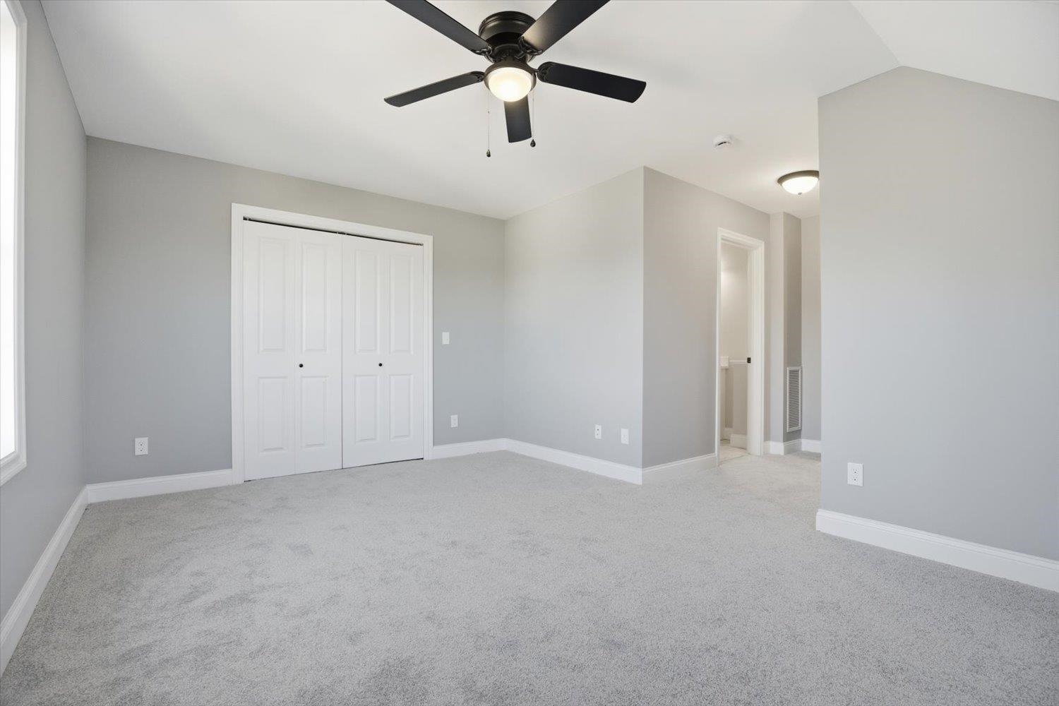 35 Brooks Road, Unit 1 Seabrook, NH 03874 - Photo 27 of 44