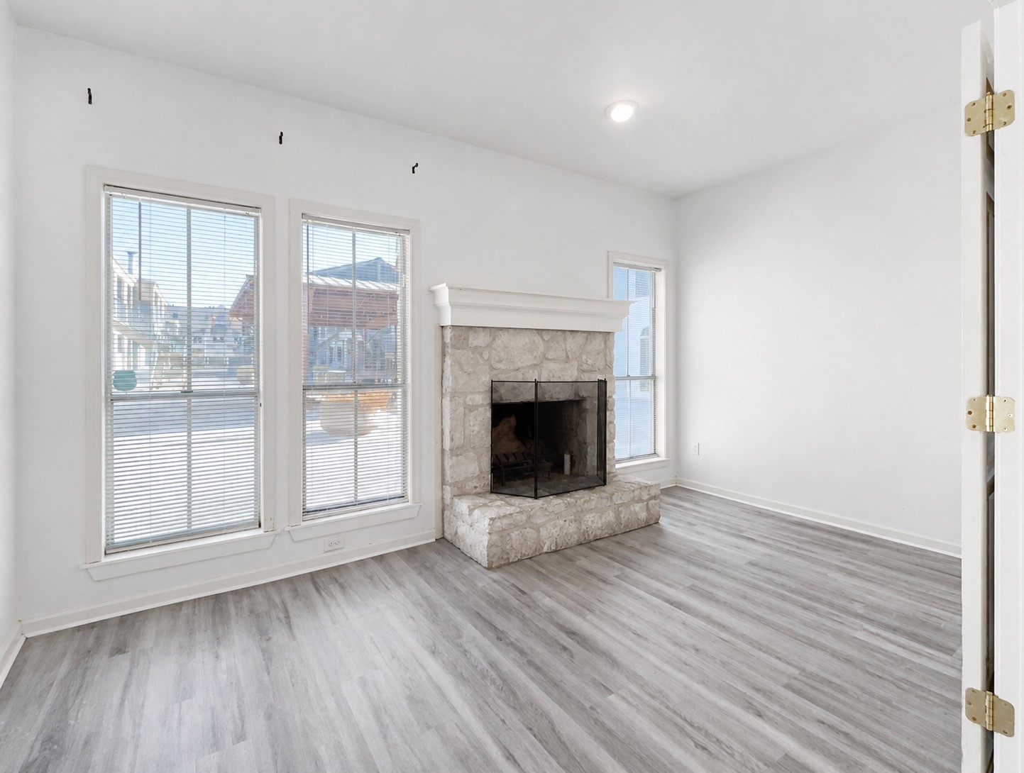 2529 Rio Grande Street, Unit 91 Austin, TX 78705 - Photo 6 of 32