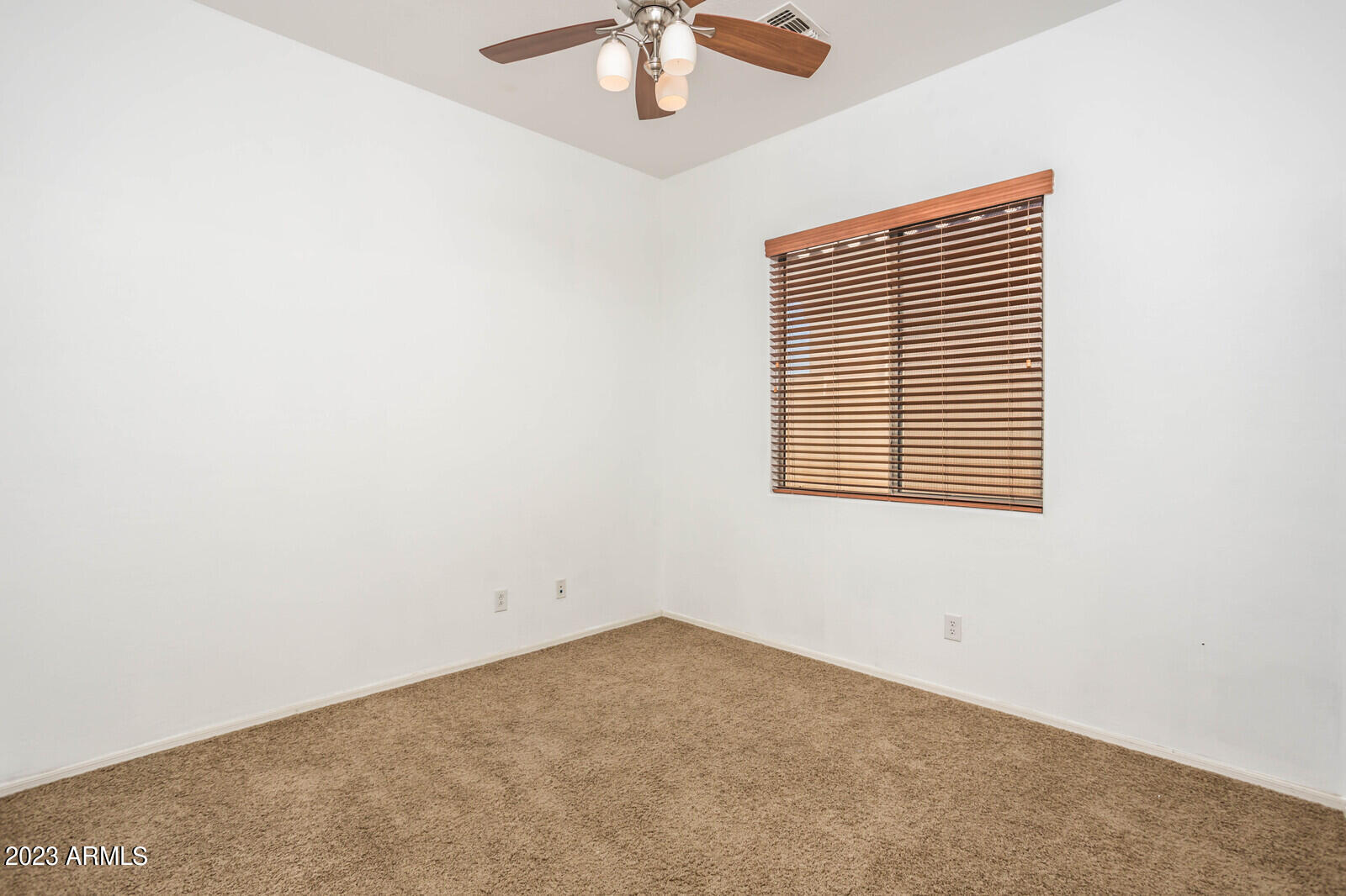 2423 West Corral Road Phoenix, AZ 85041 - Photo 18 of 40 BR 2