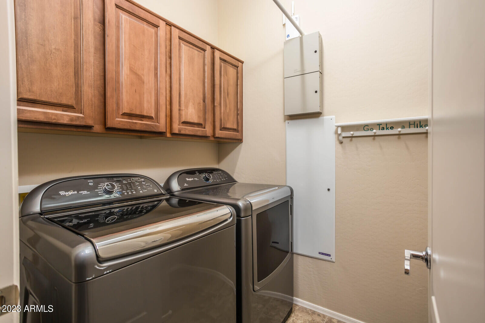2423 West Corral Road Phoenix, AZ 85041 - Photo 20 of 40 Laundry