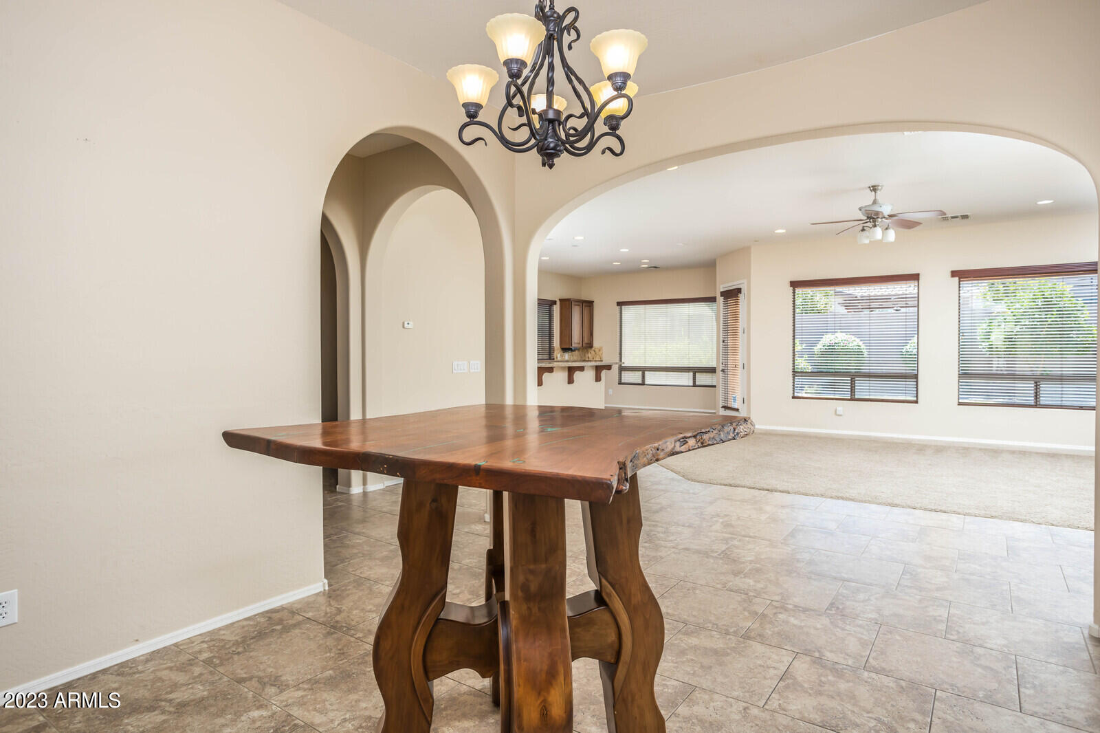 2423 West Corral Road Phoenix, AZ 85041 - Photo 31 of 40 Dining