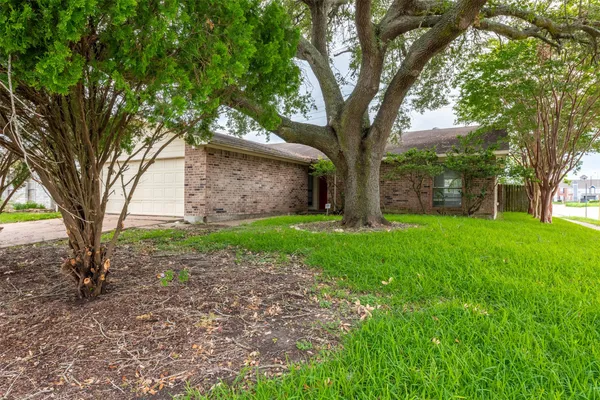 $1,950 | 15702 Mendocino Drive, Houston, TX 77083