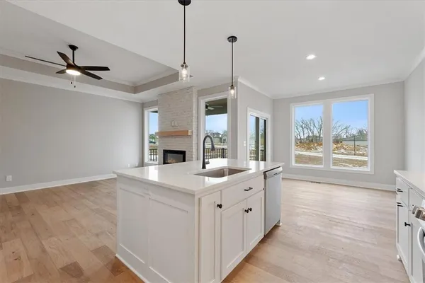 $535,075 | 24964 West 94th Street, Lenexa, KS 66227