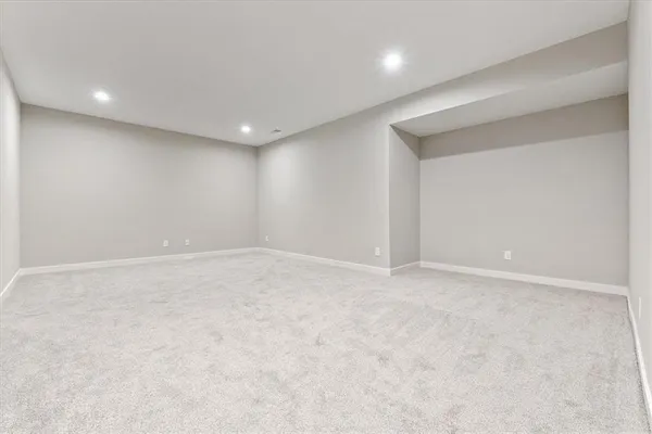 $535,075 | 24964 West 94th Street, Lenexa, KS 66227