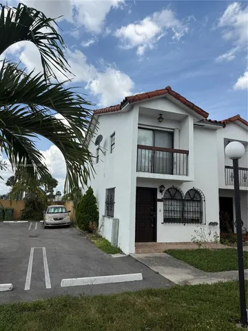 $310,000 | 2289 West 52nd Street, Unit 23, Hialeah, FL 33016