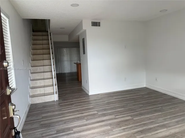 $310,000 | 2289 West 52nd Street, Unit 23, Hialeah, FL 33016