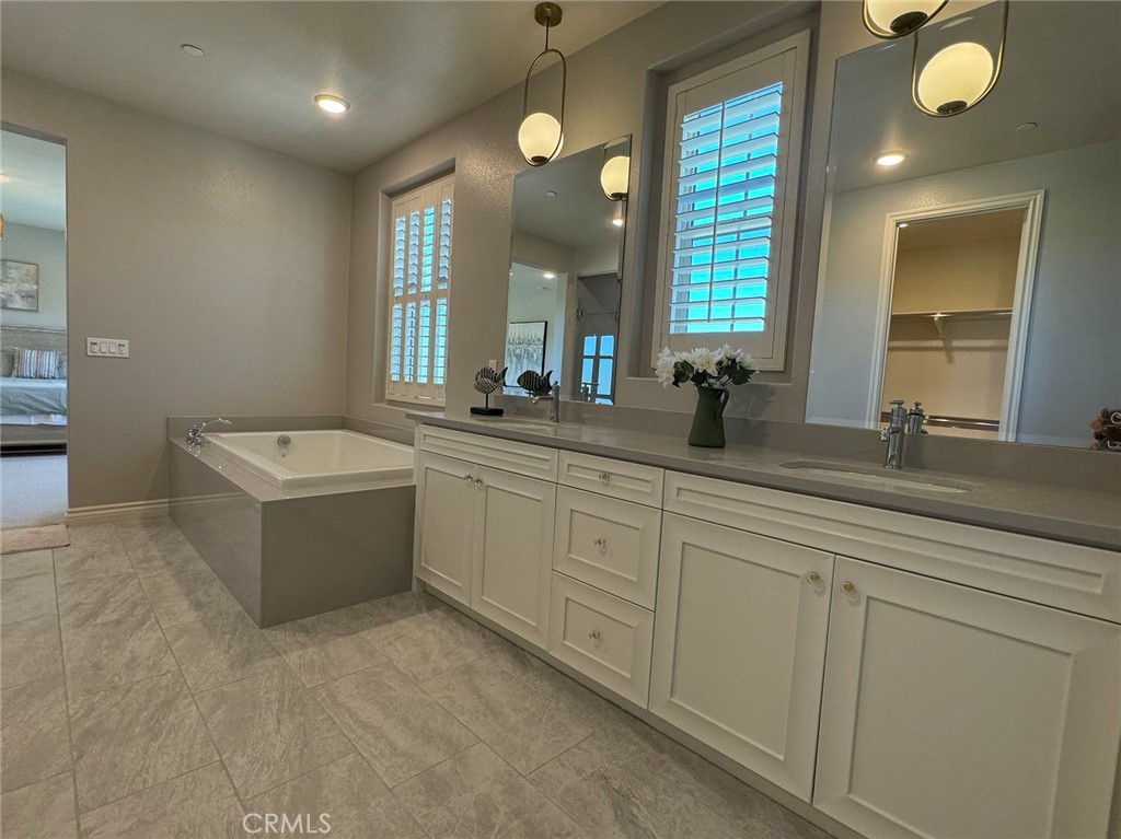 107 Ritual Irvine, CA 92618 - Photo 10 of 17