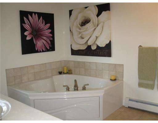 78 Deerfield Road North Berwick, ME 03906 - Photo 15 of 22 Master Bath/Spa. master bath offers...