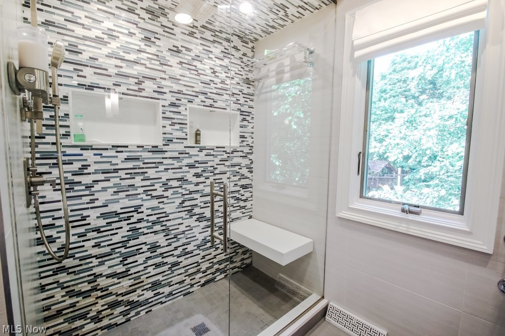 414 Falls Road Chagrin Falls, OH 44022 - Photo 20 of 35 Gallery Image 20