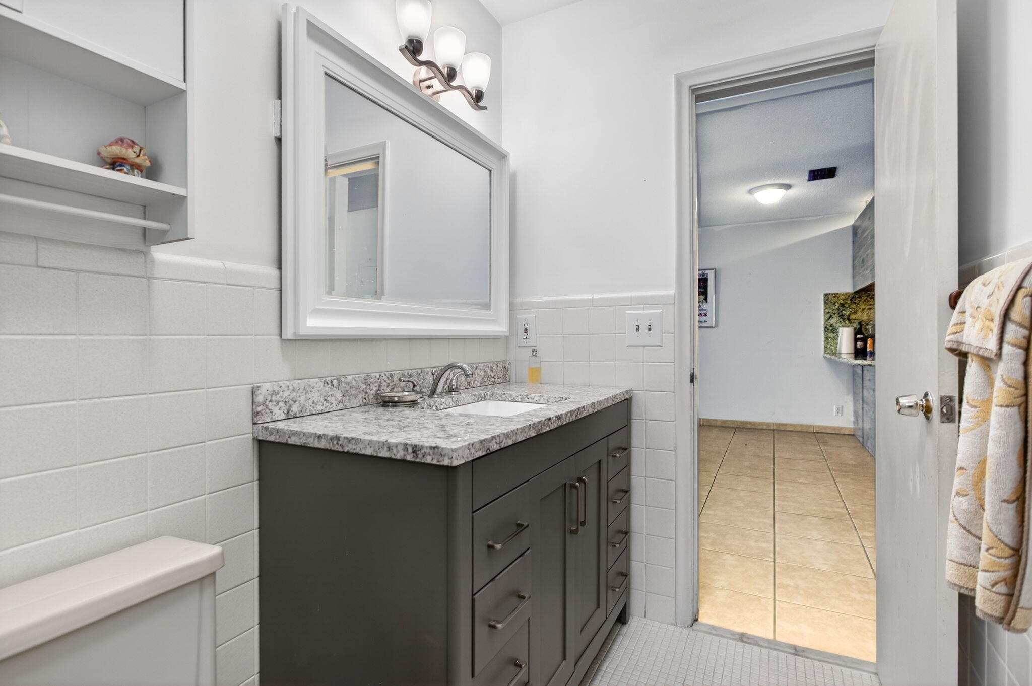 2131 Northeast 42nd Court, Unit 212E Lighthouse Point, FL 33064 - Photo 19 of 26 17-web-or-mls-2131-1776