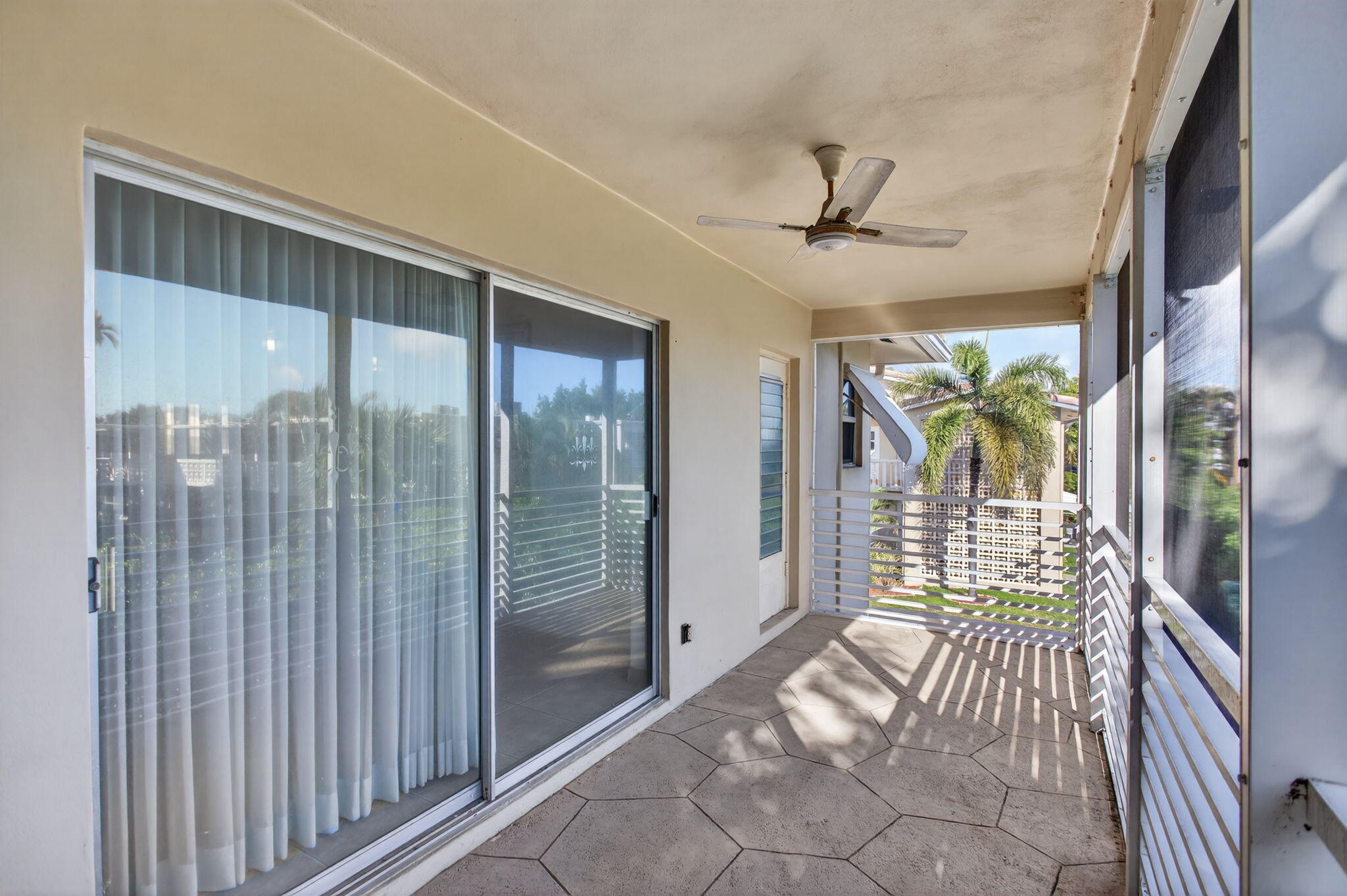 2131 Northeast 42nd Court, Unit 212E Lighthouse Point, FL 33064 - Photo 25 of 26 23-web-or-mls-2131-1806