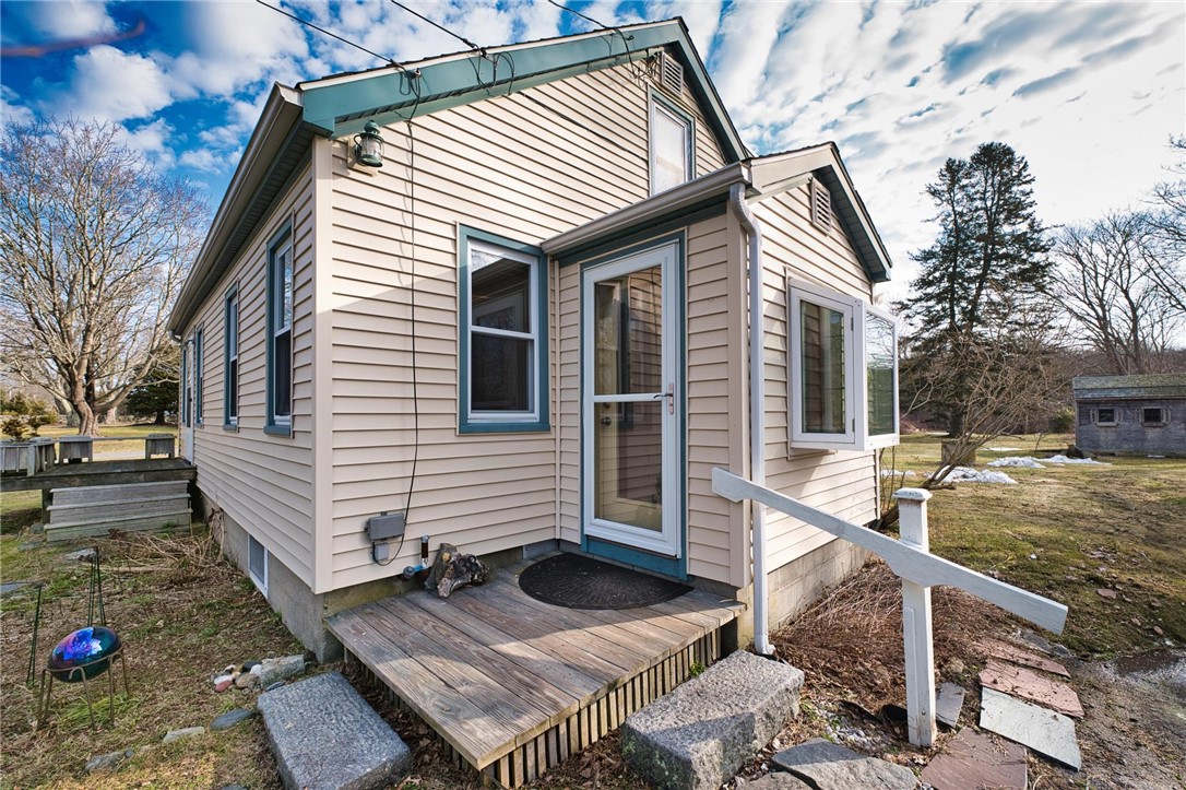 138 Willow Avenue Little Compton, RI 02837 - Photo 11 of 28