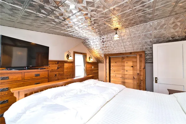 $824,900 | 138 Willow Avenue, Little Compton, RI 02837