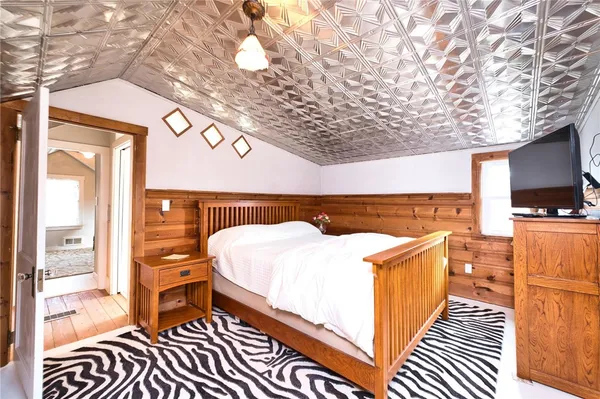 $824,900 | 138 Willow Avenue, Little Compton, RI 02837