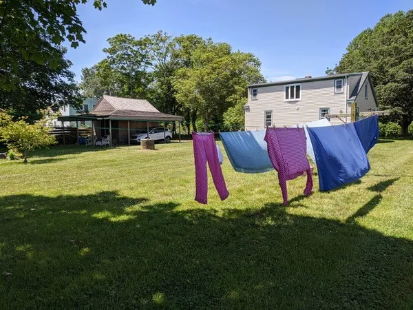 $824,900 | 138 Willow Avenue, Little Compton, RI 02837