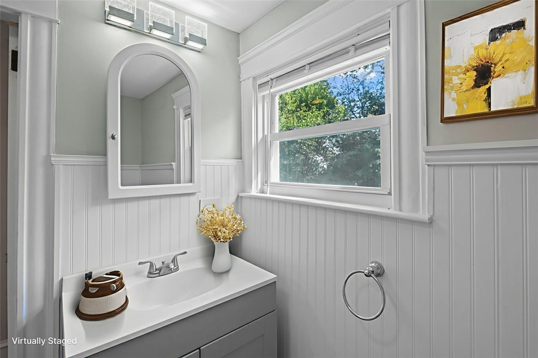 108 Pleasant View Road Warwick, RI 02888 - Photo 28 of 45 Gallery Image 28