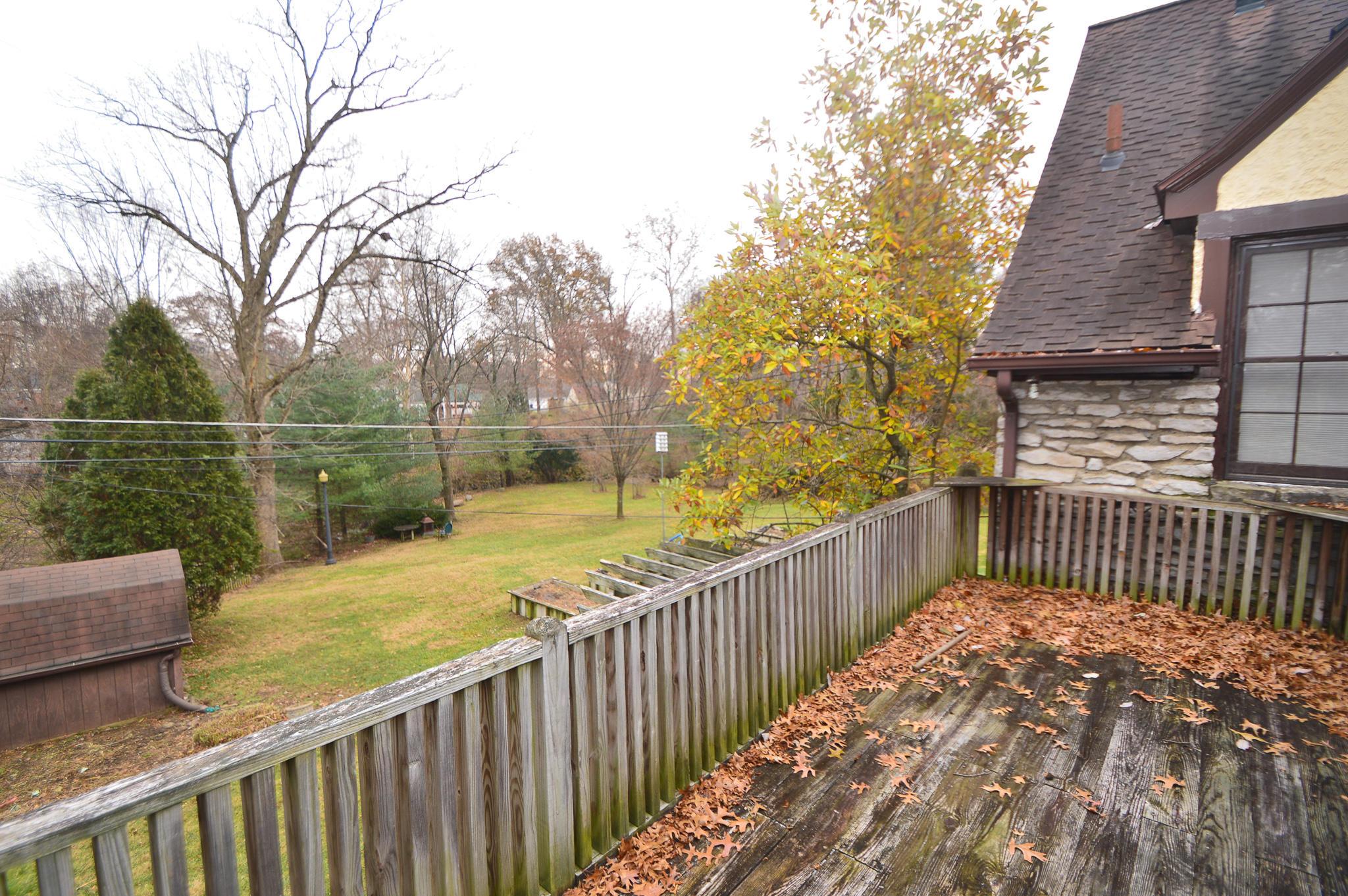 2495 Brookwood Road Columbus, OH 43209 - Photo 12 of 25