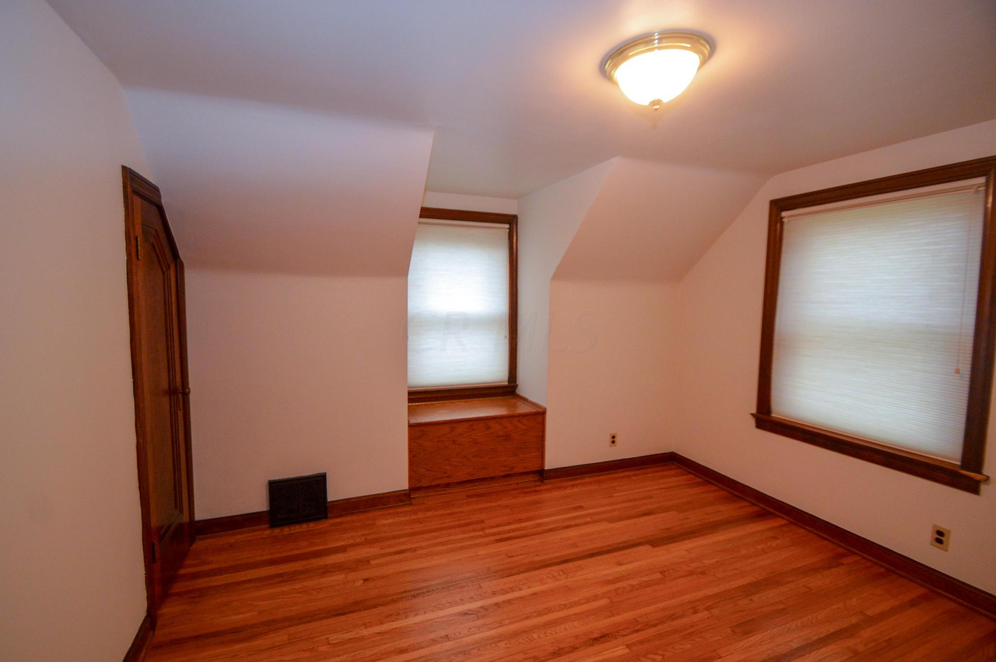 2495 Brookwood Road Columbus, OH 43209 - Photo 19 of 25