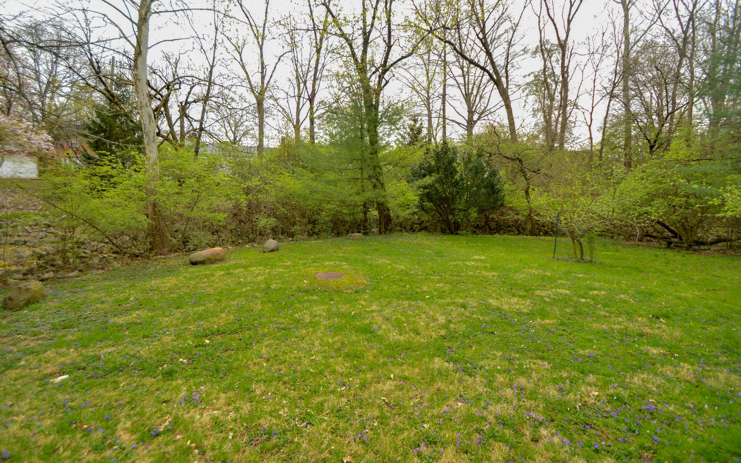 2495 Brookwood Road Columbus, OH 43209 - Photo 24 of 25