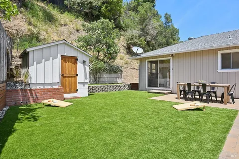 $1,150,000 | 271 Irwin Street, San Rafael, CA 94901