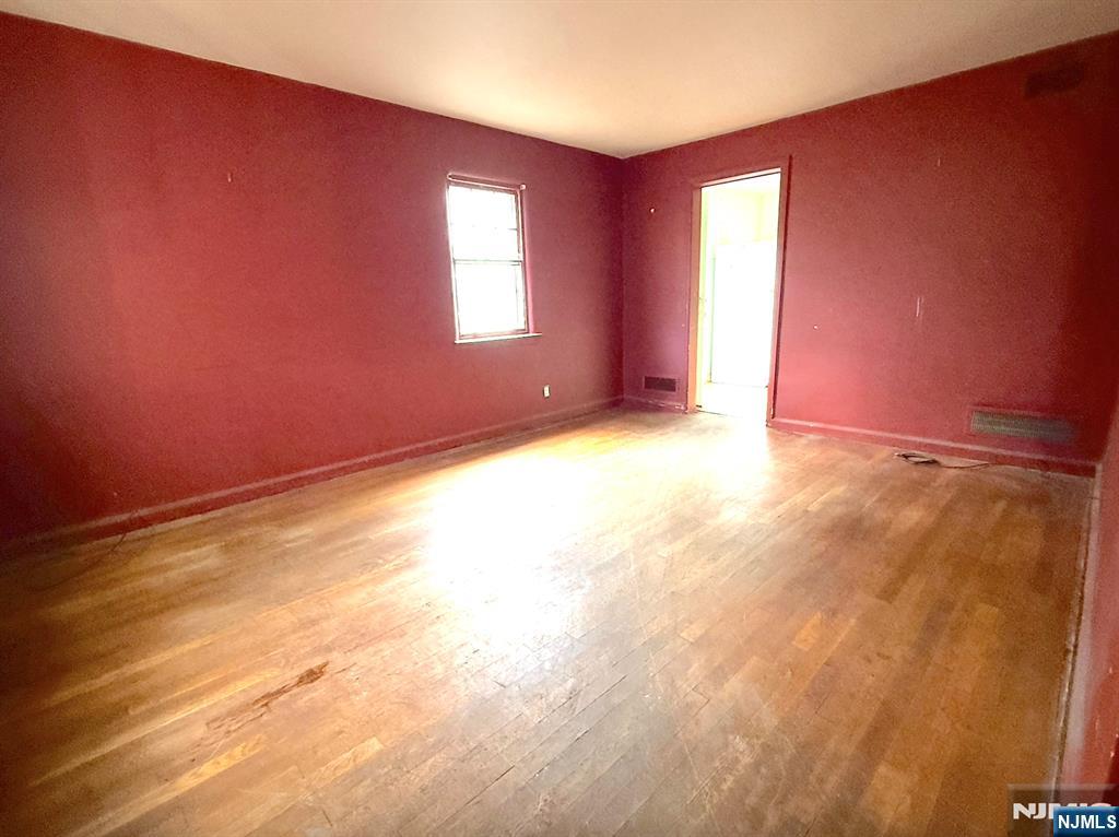 243 North 15th Street Bloomfield, NJ 07003 - Photo 7 of 17