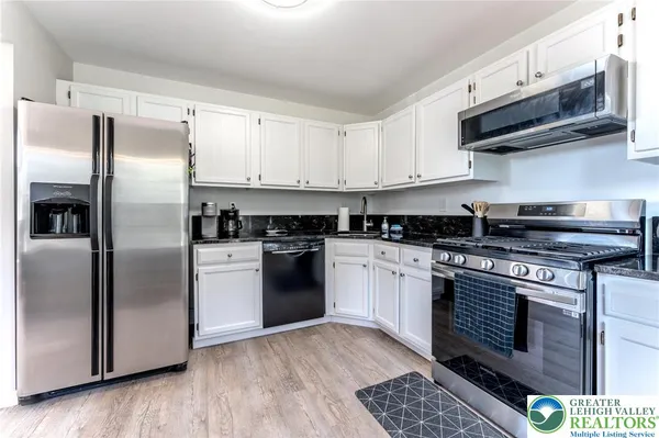 $310,000 | 1923 Delancey Street, Hellertown, PA 18055