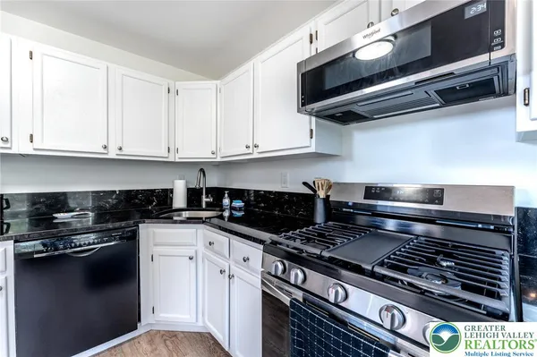 $310,000 | 1923 Delancey Street, Hellertown, PA 18055