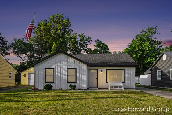 $225,000 | 3426 Mulhearn Avenue, Kalamazoo, MI 49048