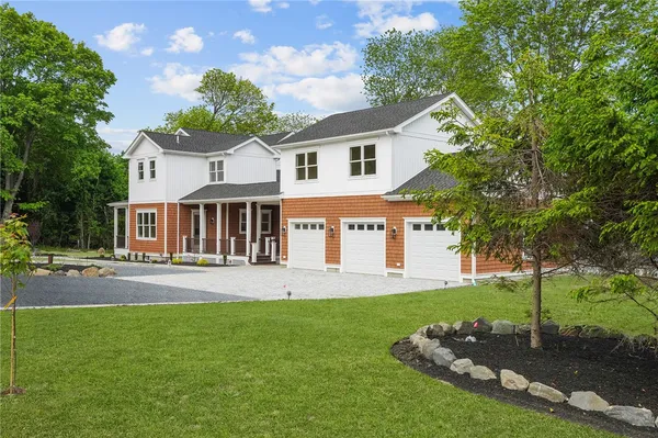 $2,995,000 | 50 Prospect Avenue, Middletown, RI 02842