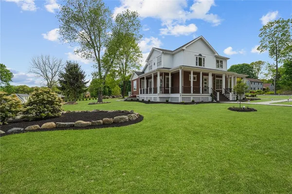 $2,995,000 | 50 Prospect Avenue, Middletown, RI 02842