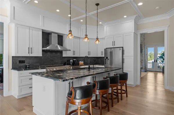 $2,995,000 | 50 Prospect Avenue, Middletown, RI 02842