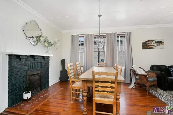 $1,950 | 765 Lakeland Drive, Baton Rouge, LA 70802