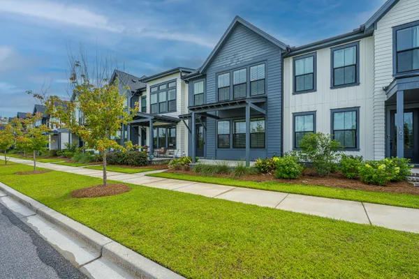 $439,000 | 163 Pocket Bend Circle, Summerville, SC 29486
