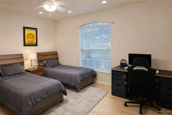 $2,500 | 3906 El Sendero Court, Mission, TX 78572