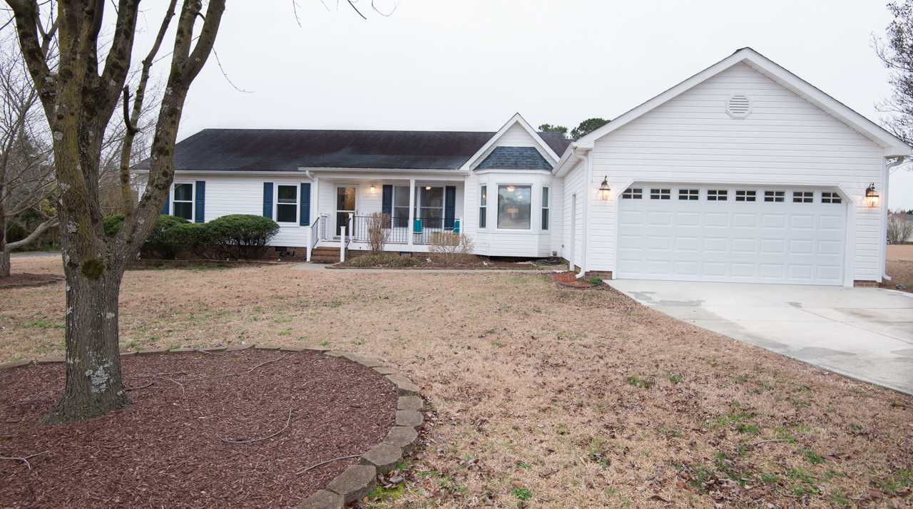 612 Canady Court Willow Spring, NC 27592 - Photo 1 of 24 Welcome to this lovely home in beautiful Willow Spring. Enjoy the indoor and outdoor oasis that is still within 25 minutes of downtown. Welcome Home
