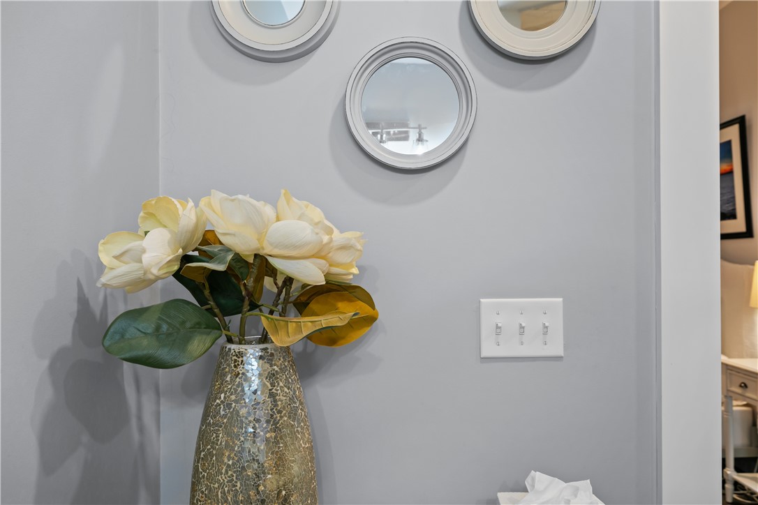 137 West Main Road, Unit REAR Middletown, RI 02842 - Photo 16 of 19