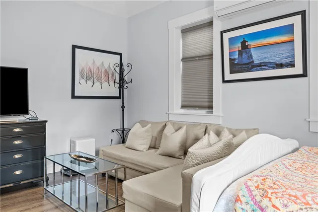 $2,700 | 137 West Main Road, Unit REAR, Middletown, RI 02842