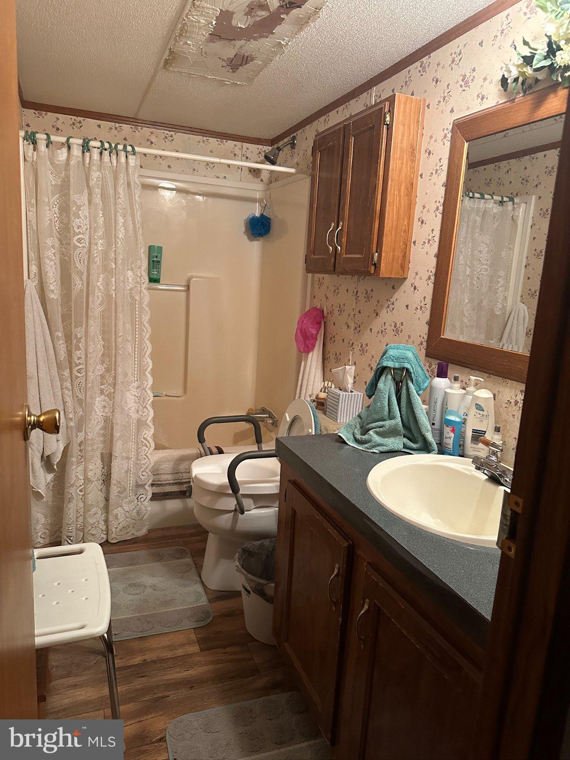 111 Rob Roy Road Bradford, PA 16701 - Photo 22 of 41 Charming vintage bathroom retreat.