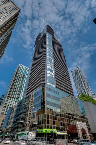 $25,000 | 10 East Ontario Street, Unit S515, Chicago, IL 60611