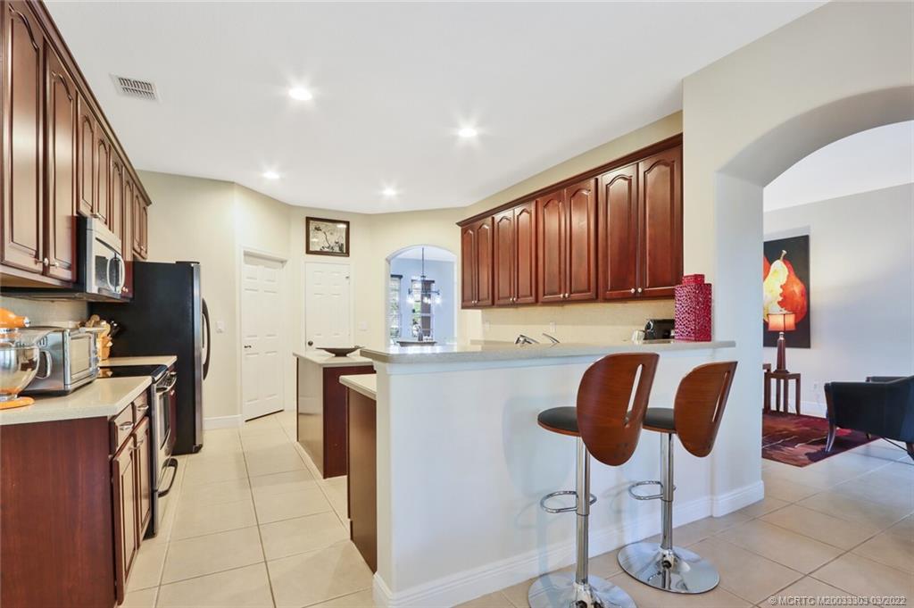 2190 Southwest Panther Trace Stuart, FL 34997 - Photo 17 of 44 Gallery Image 17