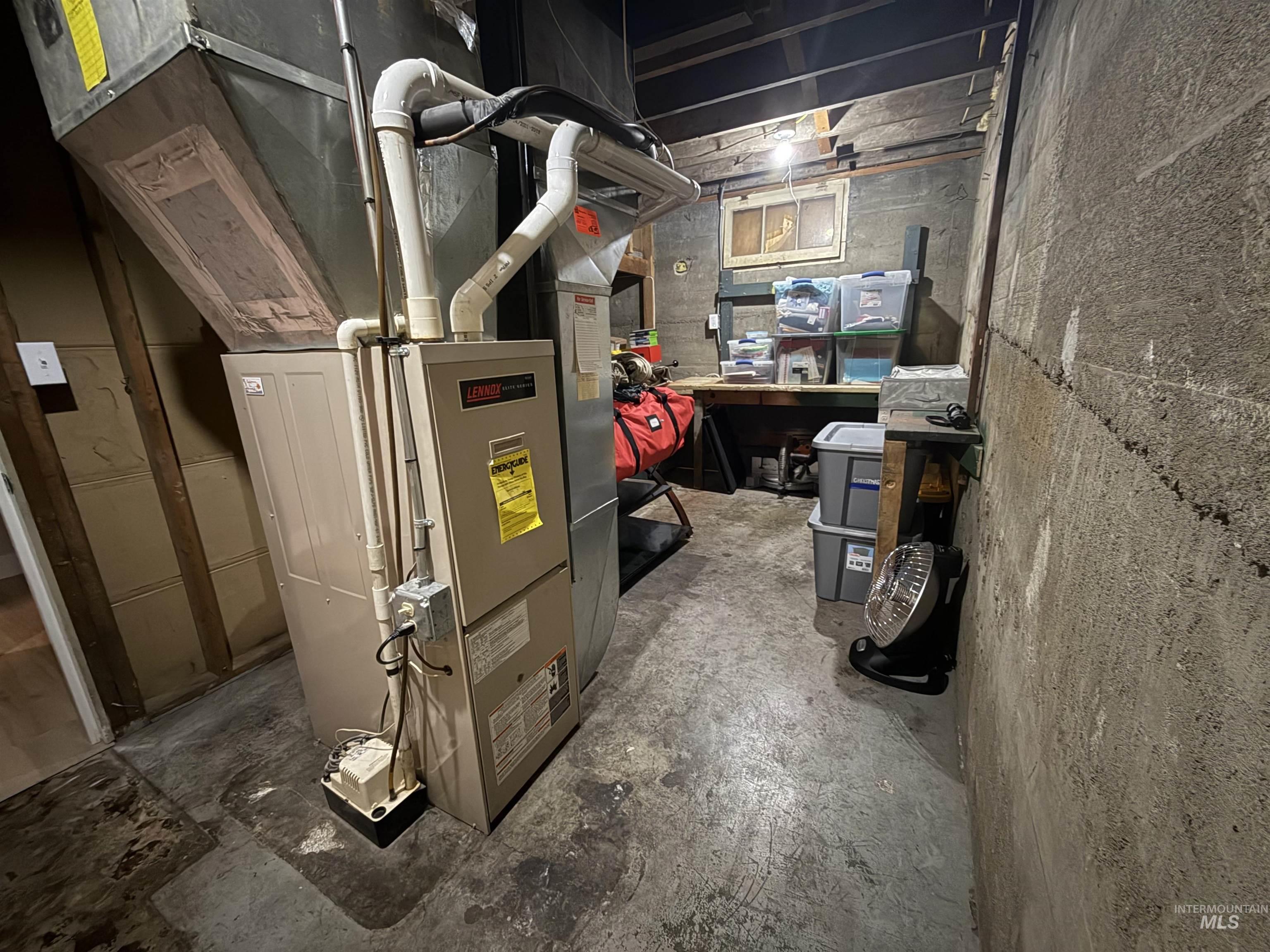 307 Elm Street Clarkston, WA 99403 - Photo 21 of 23 lots of storage downstairs