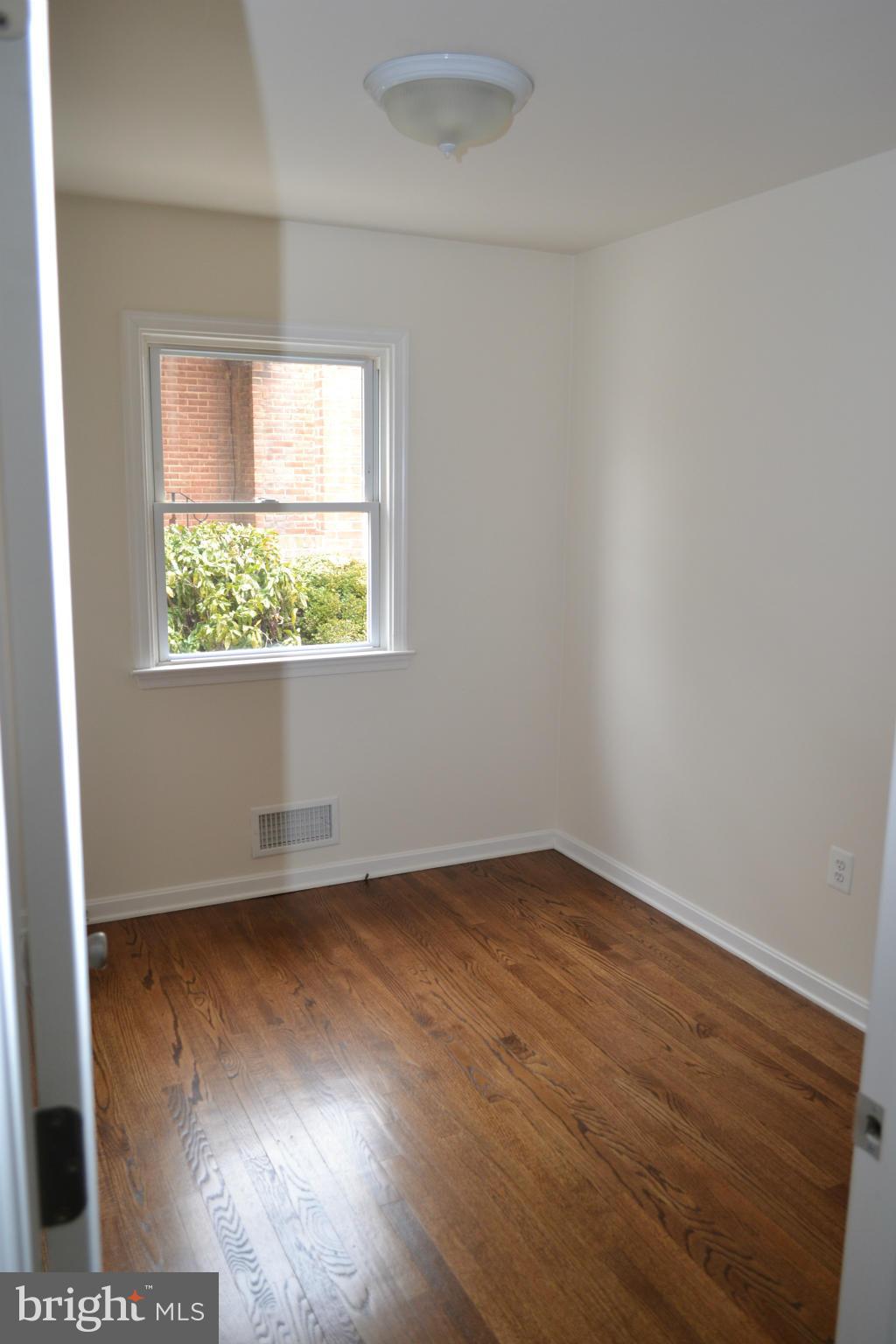 413 Delaware Road Frederick, MD 21701 - Photo 14 of 26 Bedroom