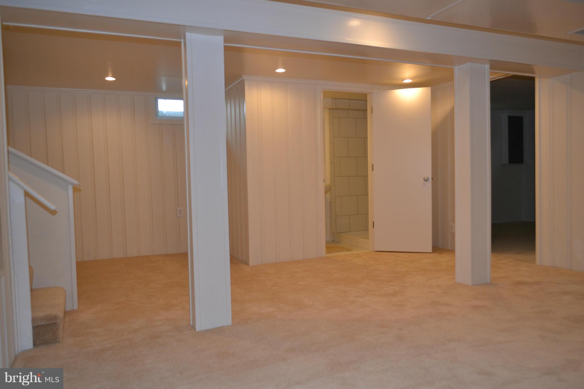 413 Delaware Road Frederick, MD 21701 - Photo 22 of 26 Family Room