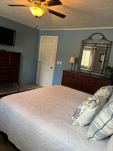 $411,000 | 14 Carol Drive, Franklin, MA 02038