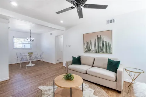 $269,900 | 11521 Fernald Avenue, Dallas, TX 75218