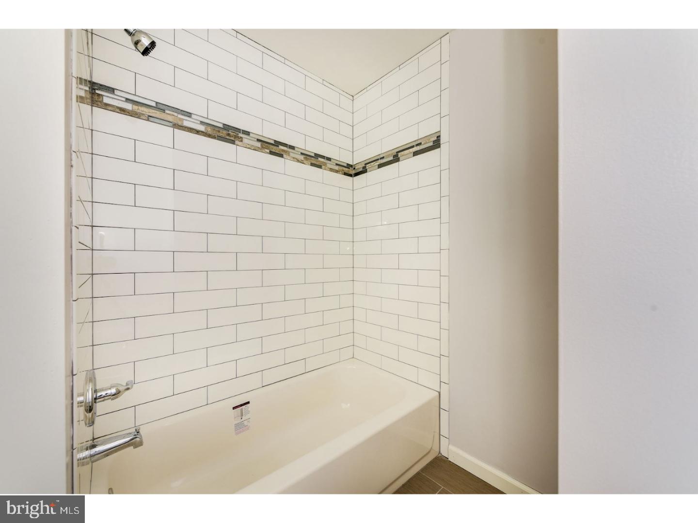 502 Woolman Road Burlington, NJ 08016 - Photo 15 of 24 Bathroom