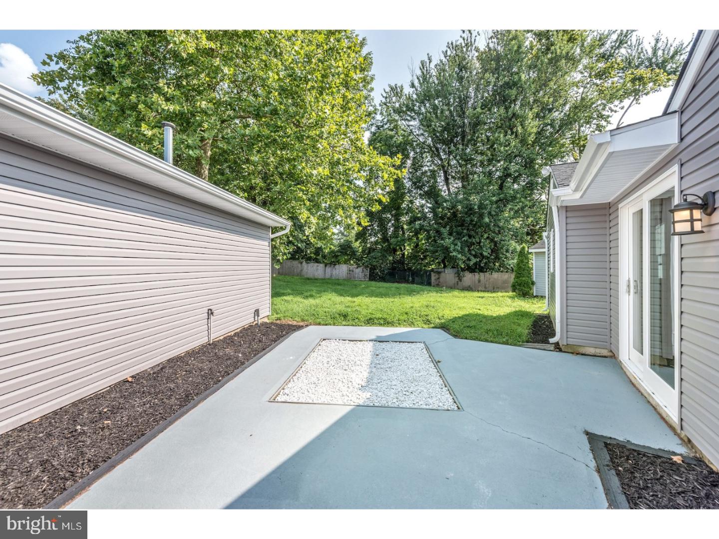 502 Woolman Road Burlington, NJ 08016 - Photo 17 of 24 Patio